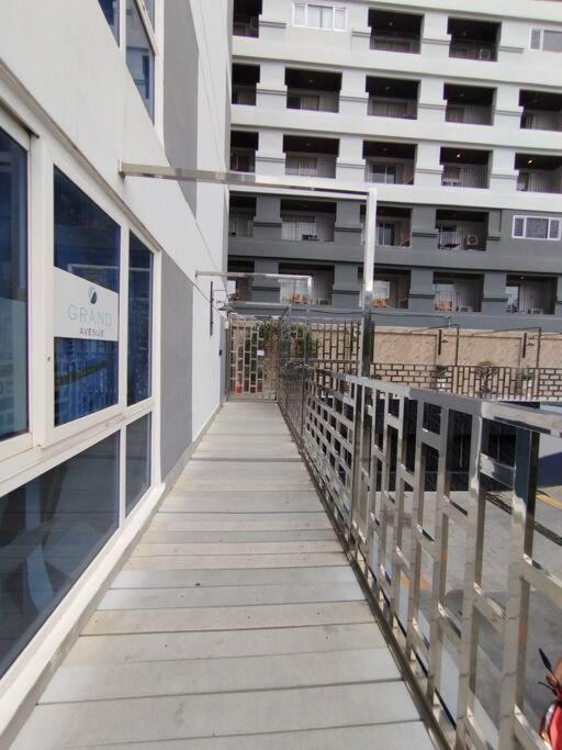 Apartment Grand Avenue Pattaya